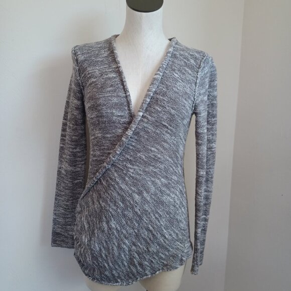 Free People Sweater Gotham Faux Wrap Surplice Gray V Neck Pullover Womens Medium - Picture 7 of 14